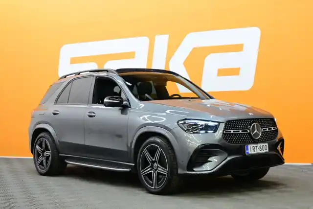 Harmaa Maastoauto, Mercedes-Benz GLE – IRT-800