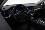 Musta Farmari, Volvo V60 – IRU-435, kuva 12