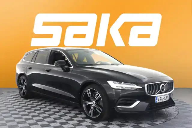 Musta Farmari, Volvo V60 – IRU-435
