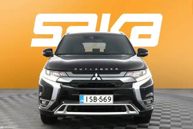 Musta Maastoauto, Mitsubishi Outlander PHEV – ISB-569