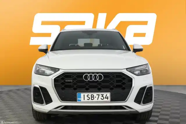 Valkoinen Maastoauto, Audi Q5 – ISB-734