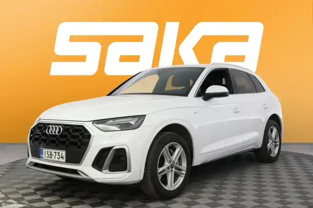 Valkoinen Maastoauto, Audi Q5 – ISB-734