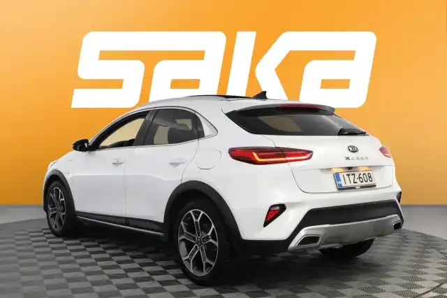 Valkoinen Viistoperä, Kia XCeed – ITZ-608