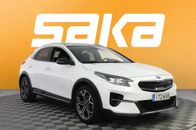 Valkoinen Viistoperä, Kia XCeed – ITZ-608