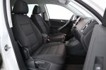 Valkoinen Maastoauto, Volkswagen Tiguan – IXE-408, kuva 10