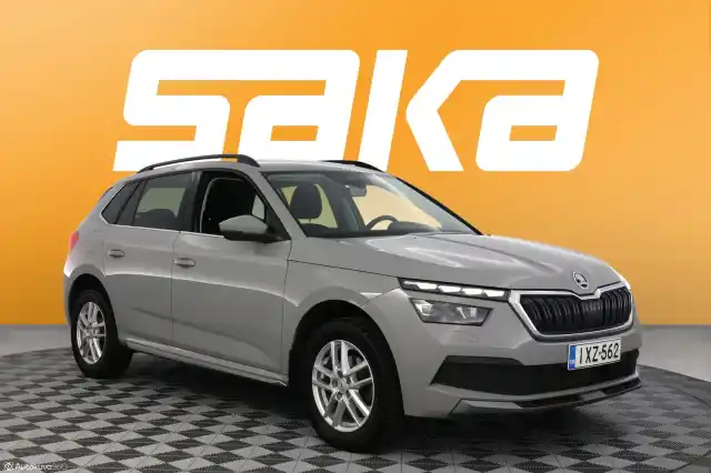 Harmaa Viistoperä, Skoda Kamiq – IXZ-562