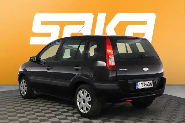 Musta Tila-auto, Ford Fusion – IYX-436