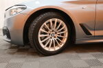 Harmaa Farmari, BMW 530 – IYY-420, kuva 26