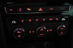 Punainen Maastoauto, Seat Ateca – IYZ-951, kuva 21