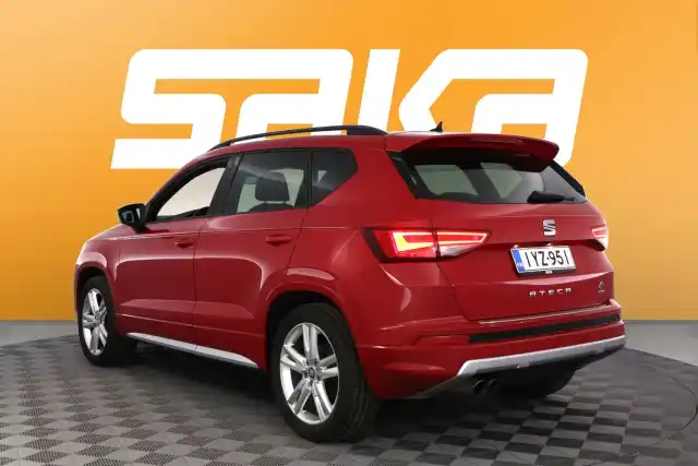 Punainen Maastoauto, Seat Ateca – IYZ-951