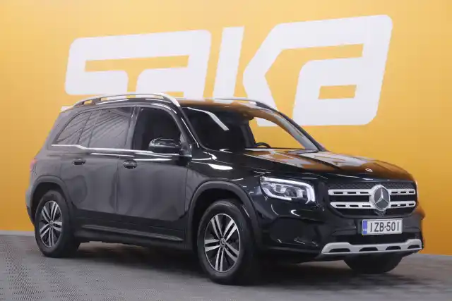 Musta Maastoauto, Mercedes-Benz GLB – IZB-501