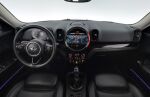 Punainen Maastoauto, Mini Countryman – IZC-528, kuva 14