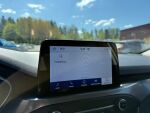 Valkoinen Farmari, Ford Focus – IZC-877, kuva 9