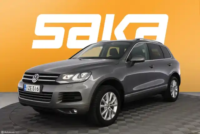 Harmaa Farmari, Volkswagen Touareg – IZE-316