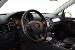 Harmaa Farmari, Volkswagen Touareg – IZE-316, kuva 12