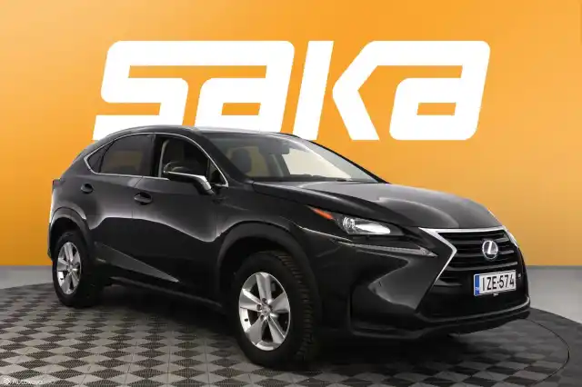 Musta Maastoauto, Lexus NX – IZE-574