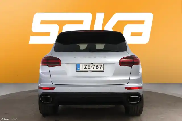 Hopea Maastoauto, Porsche Cayenne – IZE-767