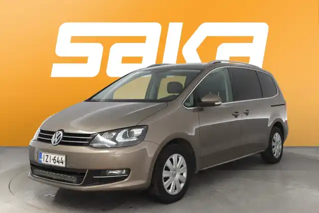 Ruskea (beige) Tila-auto, Volkswagen Sharan – IZI-644