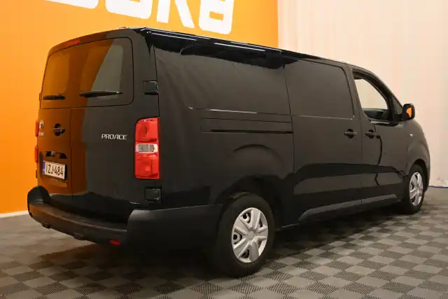 Musta Pakettiauto, Toyota Proace – IZJ-484