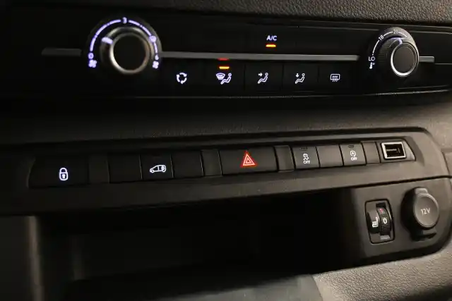 Musta Pakettiauto, Toyota Proace – IZJ-484