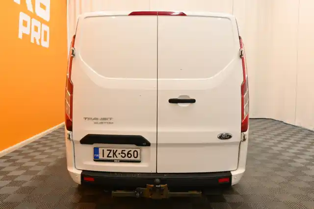 Valkoinen Pakettiauto, Ford Transit Custom – IZK-560