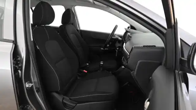 Harmaa Viistoperä, Kia Picanto – IZL-486