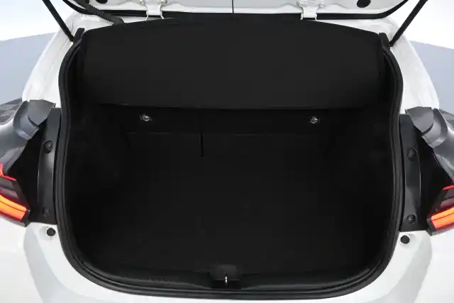 Valkoinen Viistoperä, Toyota GR Yaris – IZM-905