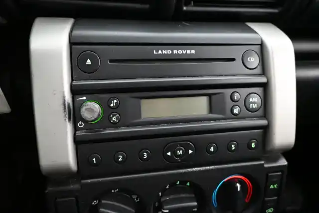 Musta Henkilöauto, Land Rover Freelander – JCT-52