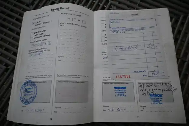 Musta Henkilöauto, Land Rover Freelander – JCT-52