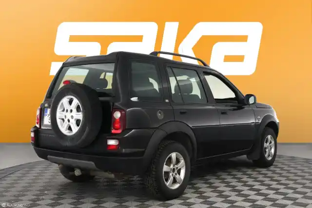 Musta Henkilöauto, Land Rover Freelander – JCT-52