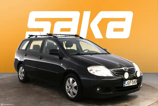 Musta Farmari, Toyota Corolla – JGF-380