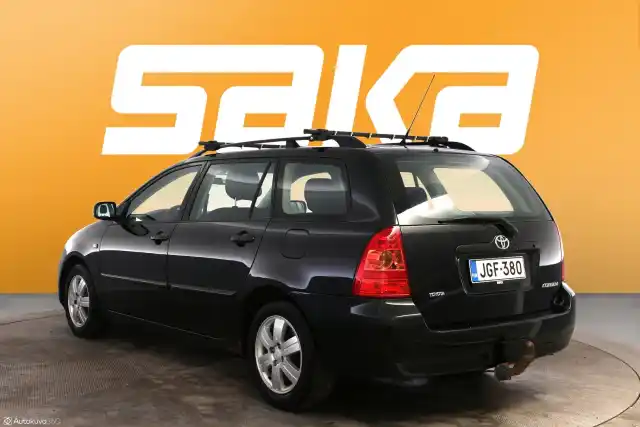 Musta Farmari, Toyota Corolla – JGF-380