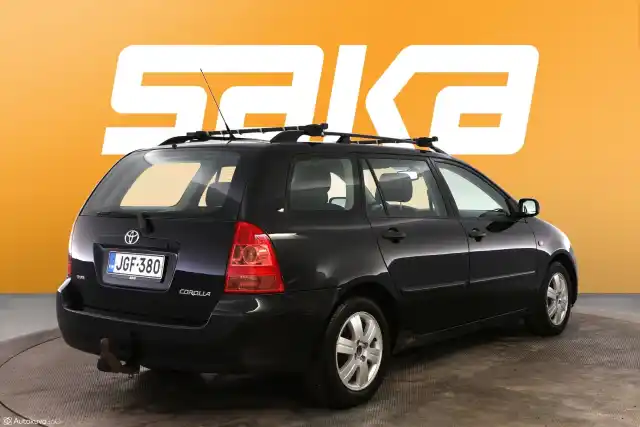 Musta Farmari, Toyota Corolla – JGF-380