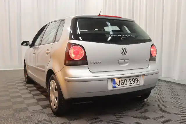 Harmaa Viistoperä, Volkswagen Polo – JGO-299