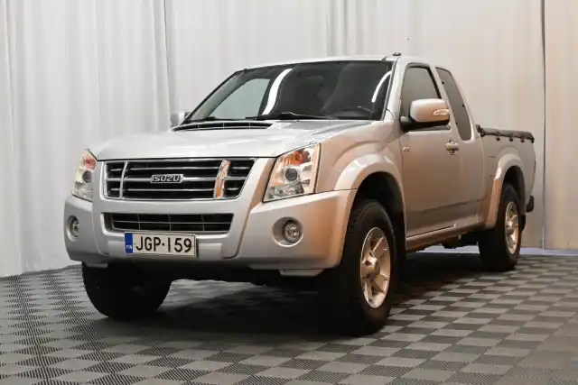  Avolava, Isuzu D-Max – JGP-159