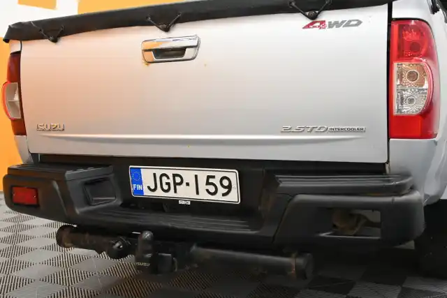  Avolava, Isuzu D-Max – JGP-159