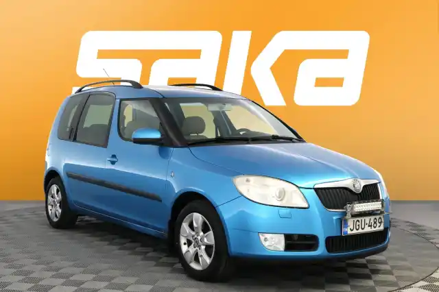 Sininen Tila-auto, Skoda Roomster – JGU-489