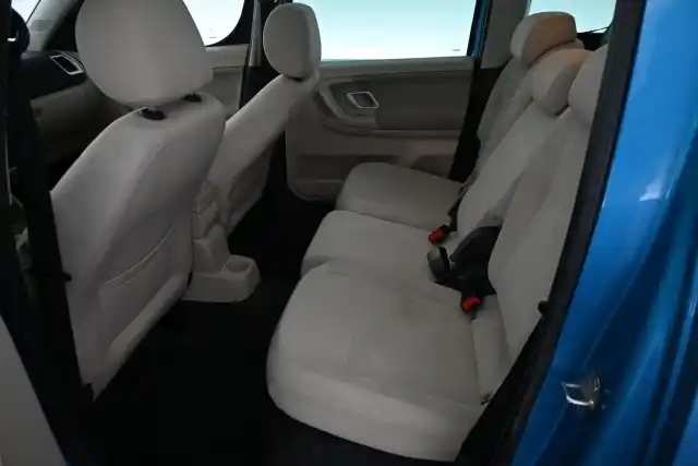 Sininen Tila-auto, Skoda Roomster – JGU-489