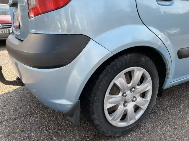 Sininen Viistoperä, Hyundai Getz – JHE-154