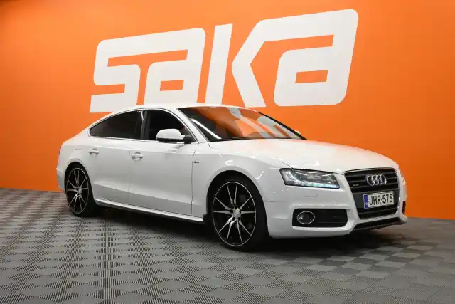 Valkoinen Viistoperä, Audi A5 – JHR-575