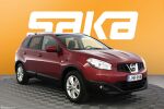 Punainen Maastoauto, Nissan Qashqai+2 – JHR-988, kuva 1