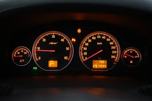 Ruskea (beige) Farmari, Opel Vectra – JIE-424