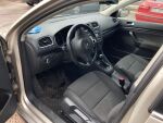 Hopea Farmari, Volkswagen Golf – JII-823, kuva 7