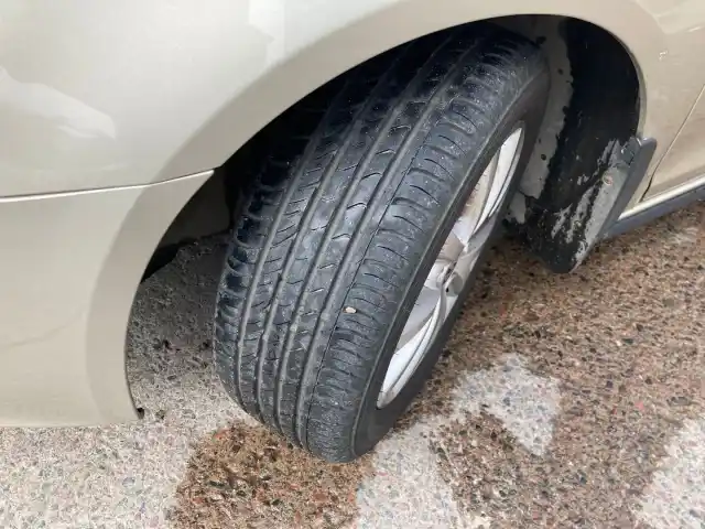 Hopea Farmari, Volkswagen Golf – JII-823