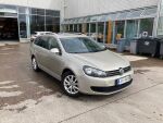 Hopea Farmari, Volkswagen Golf – JII-823, kuva 1