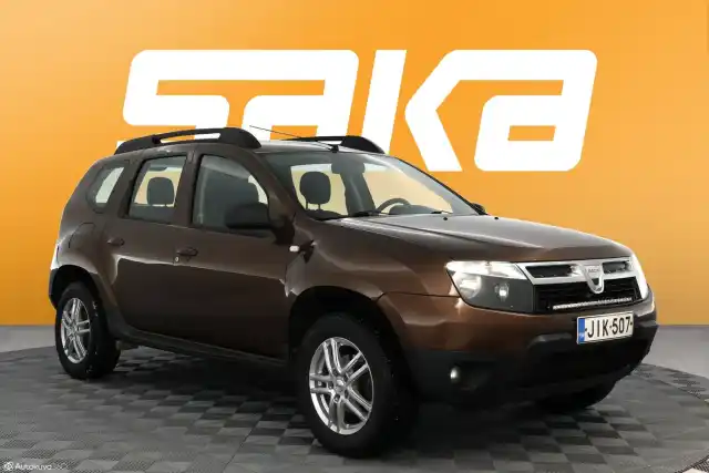 Ruskea (beige) Maastoauto, Dacia Duster – JIK-507