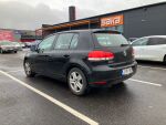 Musta Viistoperä, Volkswagen Golf – JIM-182, kuva 2