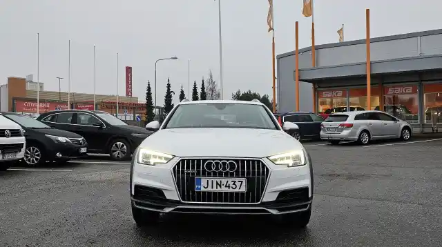 Valkoinen Farmari, Audi A4 ALLROAD – JIN-437