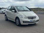 Valkoinen Tila-auto, Mercedes-Benz A – JIO-289, kuva 2