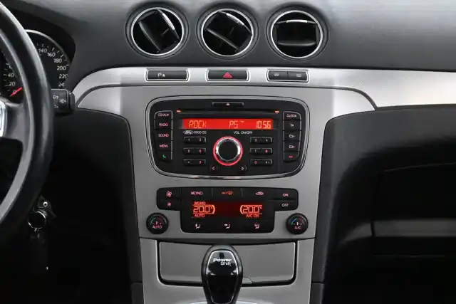 Sininen Tila-auto, Ford Galaxy – JIP-932